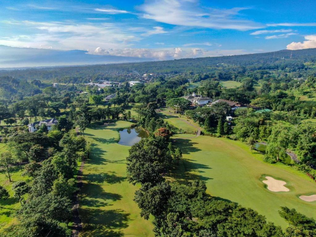 Taman Dayu Golf Club And Resort Prigen Bagian luar foto