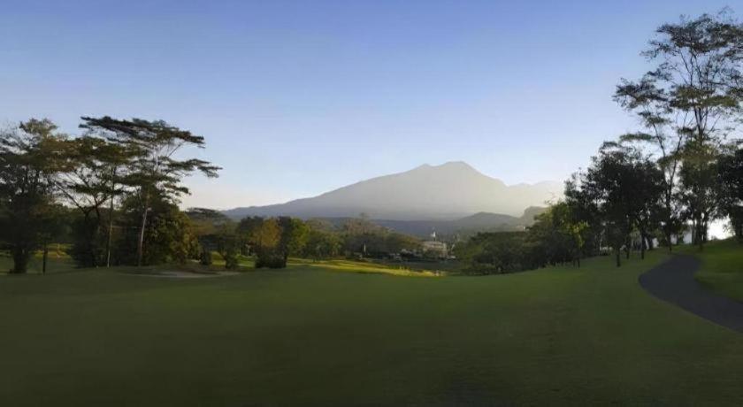 Taman Dayu Golf Club And Resort Prigen Bagian luar foto