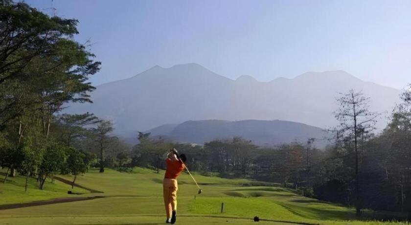 Taman Dayu Golf Club And Resort Prigen Bagian luar foto